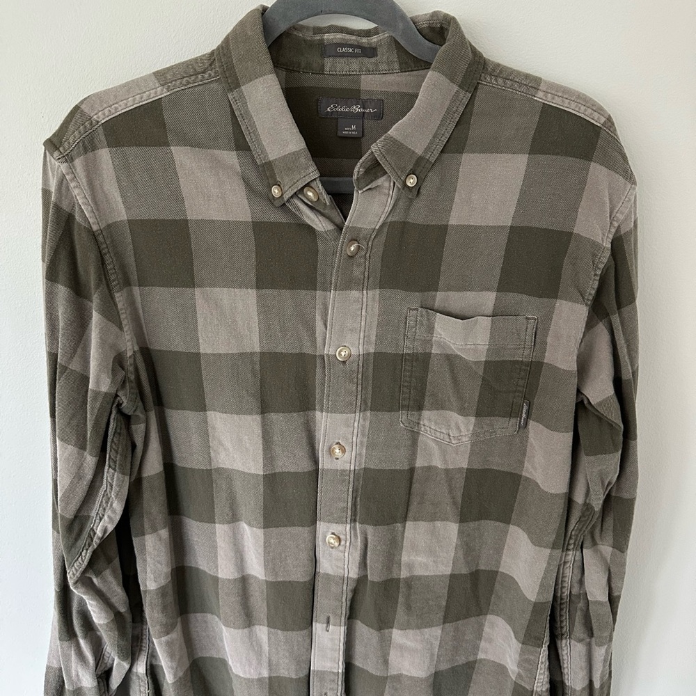 Eddie Bauer Men's Green Plaid Shirt